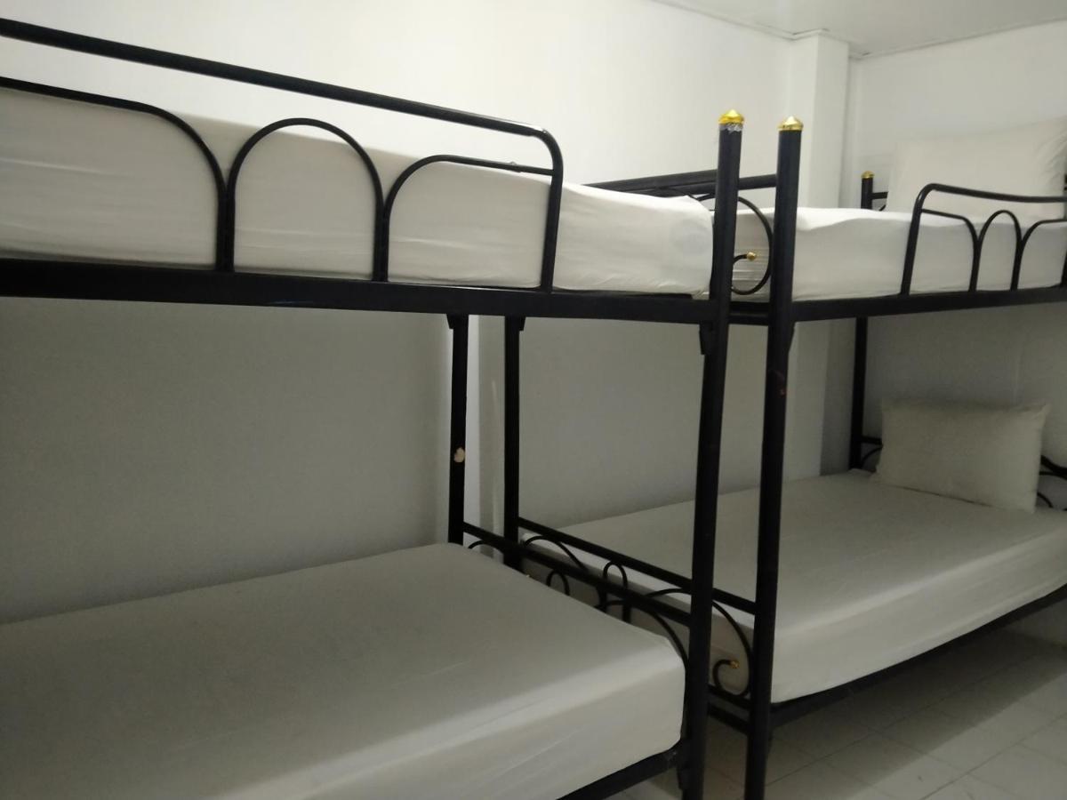 Seventeen Hostel Пханган Екстер'єр фото